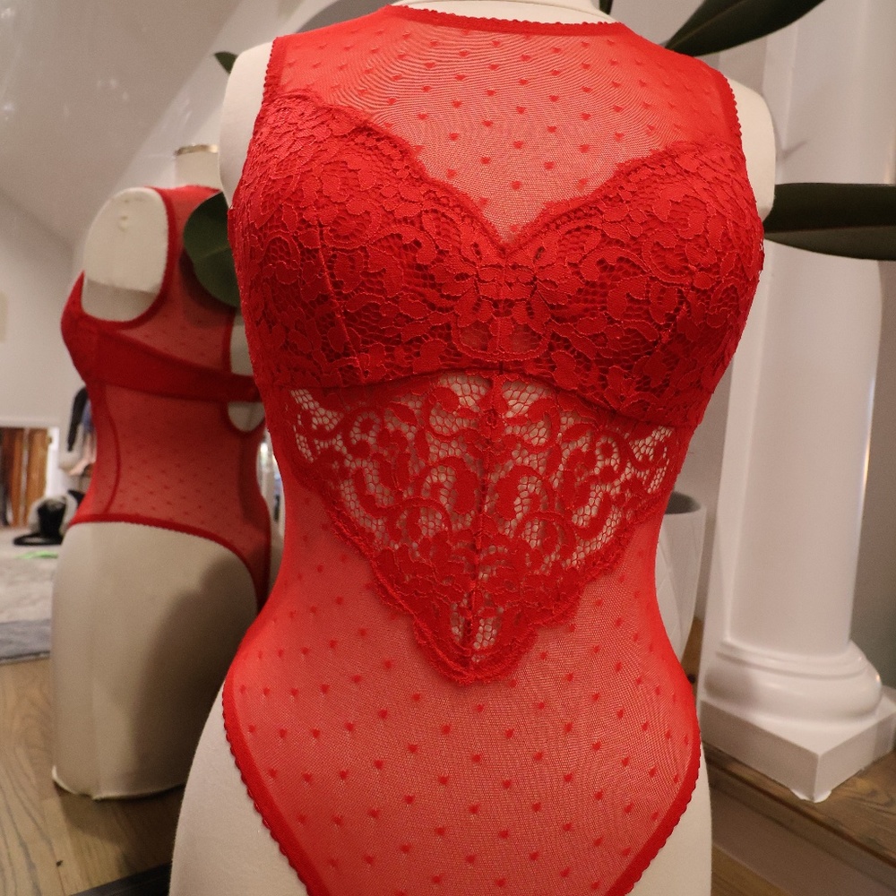INC red body suit size small